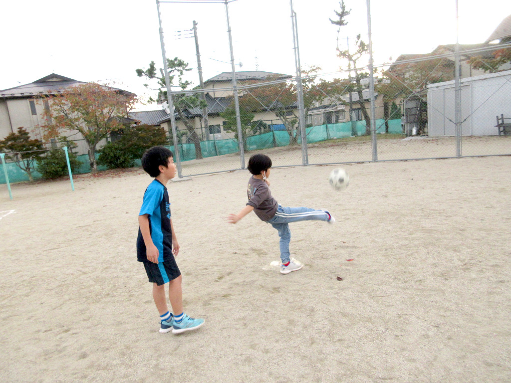 おかえりクラブ『校庭に遊びに行きました☆』