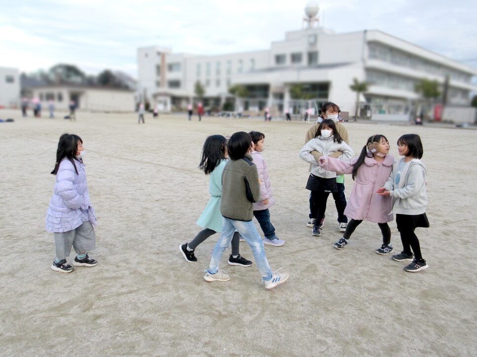 おかえりクラブ『 校庭に遊びに行きました☆』