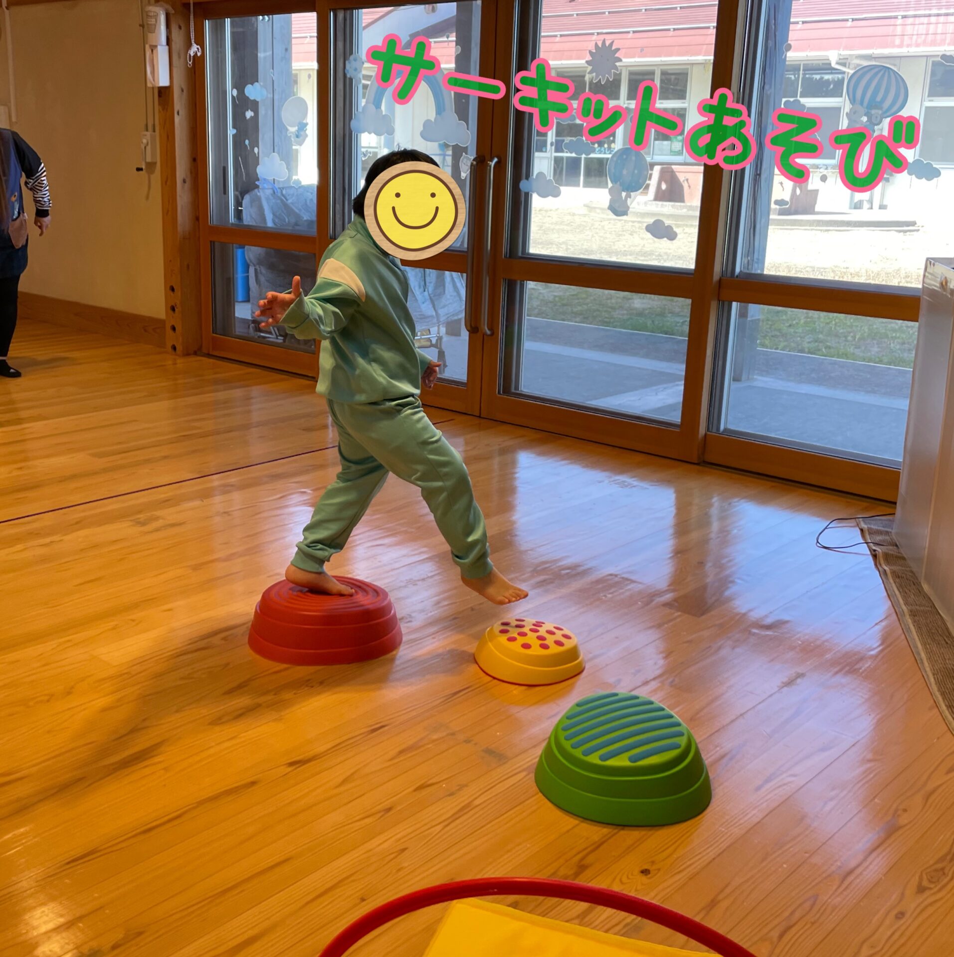 運動遊び　サーキット遊び