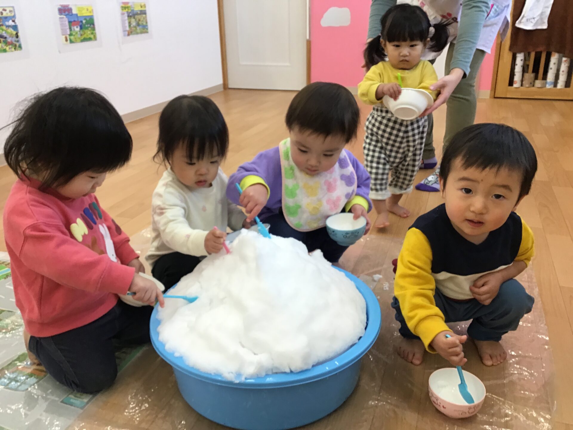 いちご組🍓雪遊びをしたよ⛄